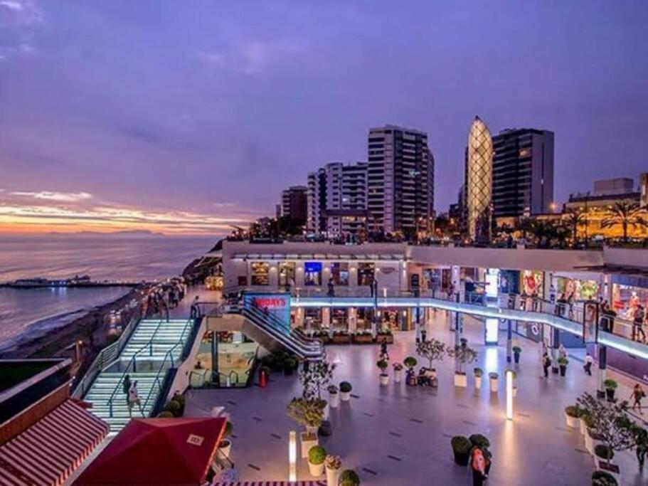 Centric Apartments In Miraflores • Key Locations • Lima Exterior foto